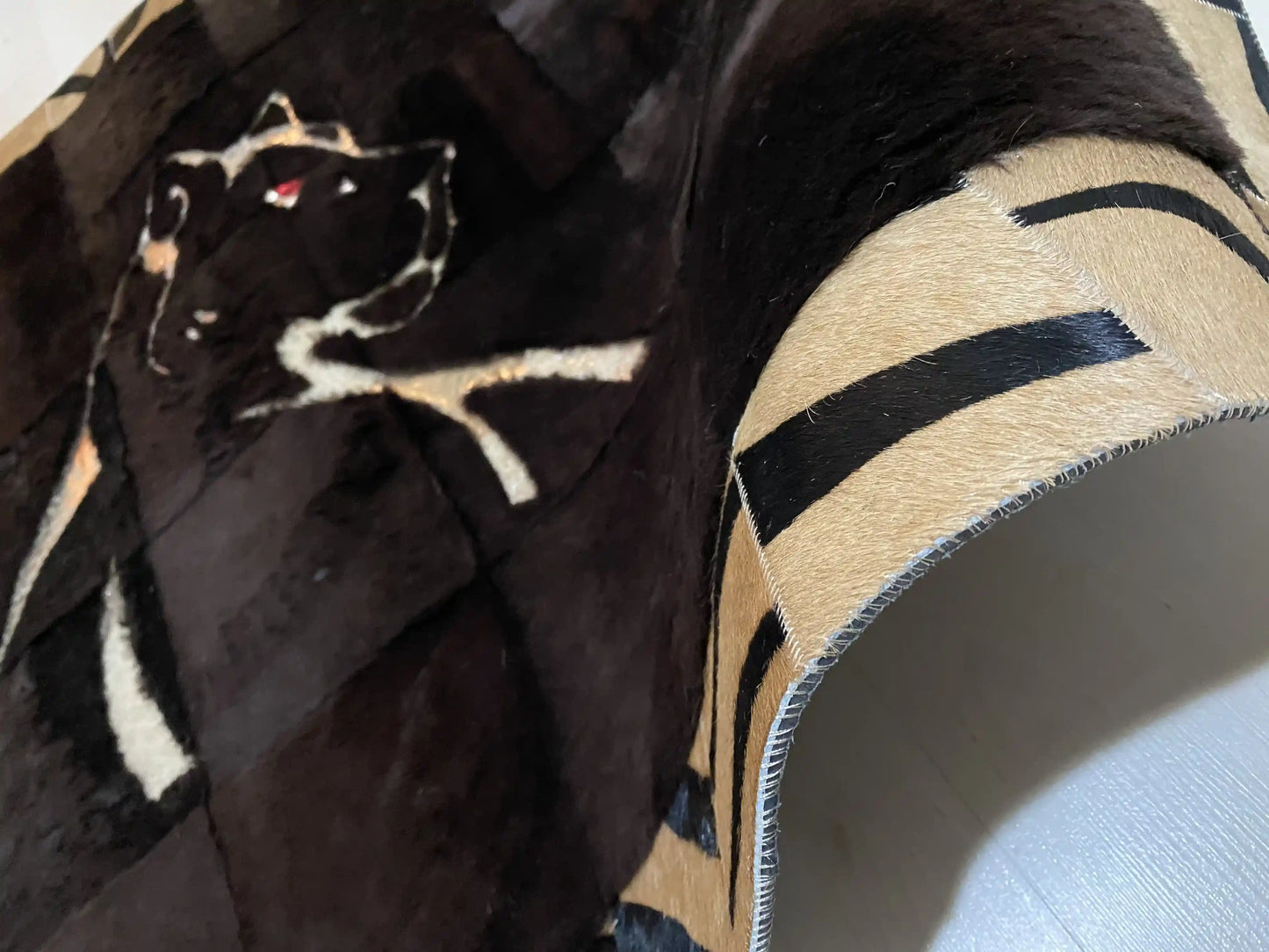 Black Panther Pattern Cowhide Area Rug, Brown Border Natural Cowhide Rug, Panther Rug, Cool Rug