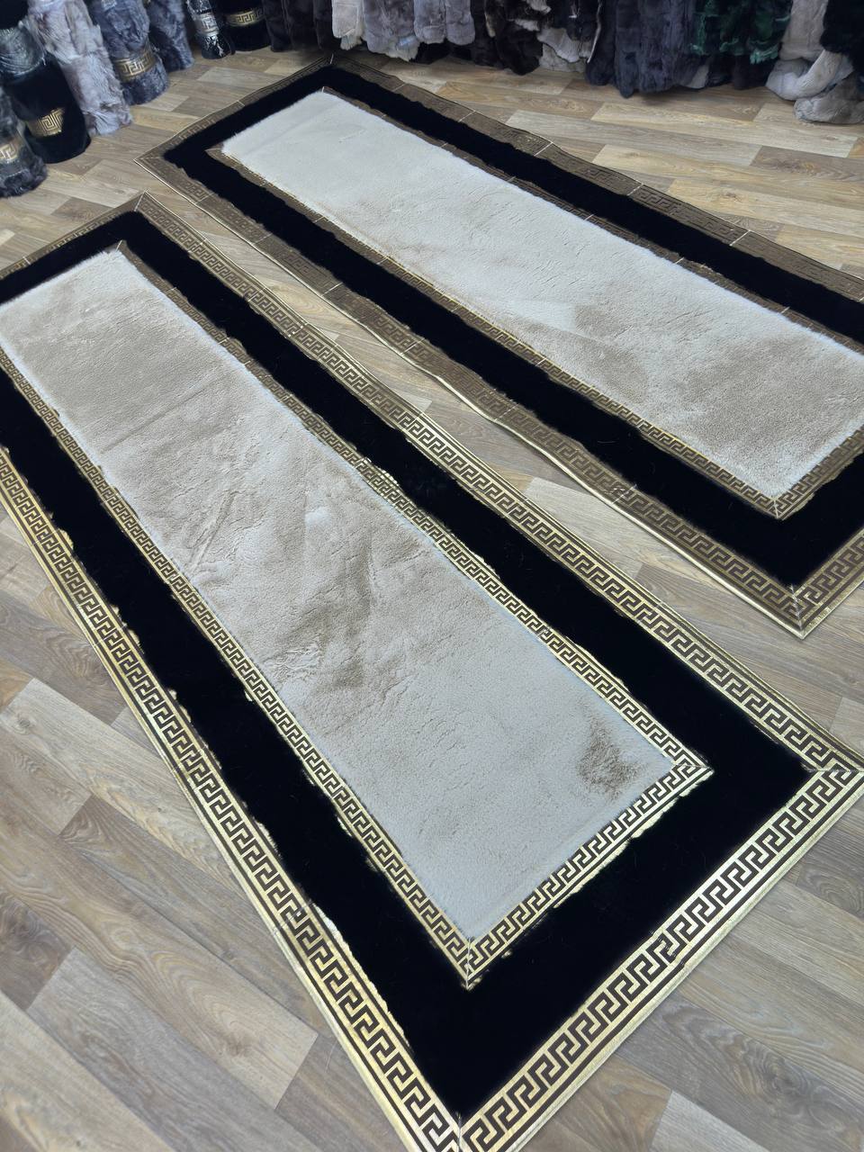 Handcrafted Beige White Runner Rug with Plush Faux Fur – Modern & Cozy Touch