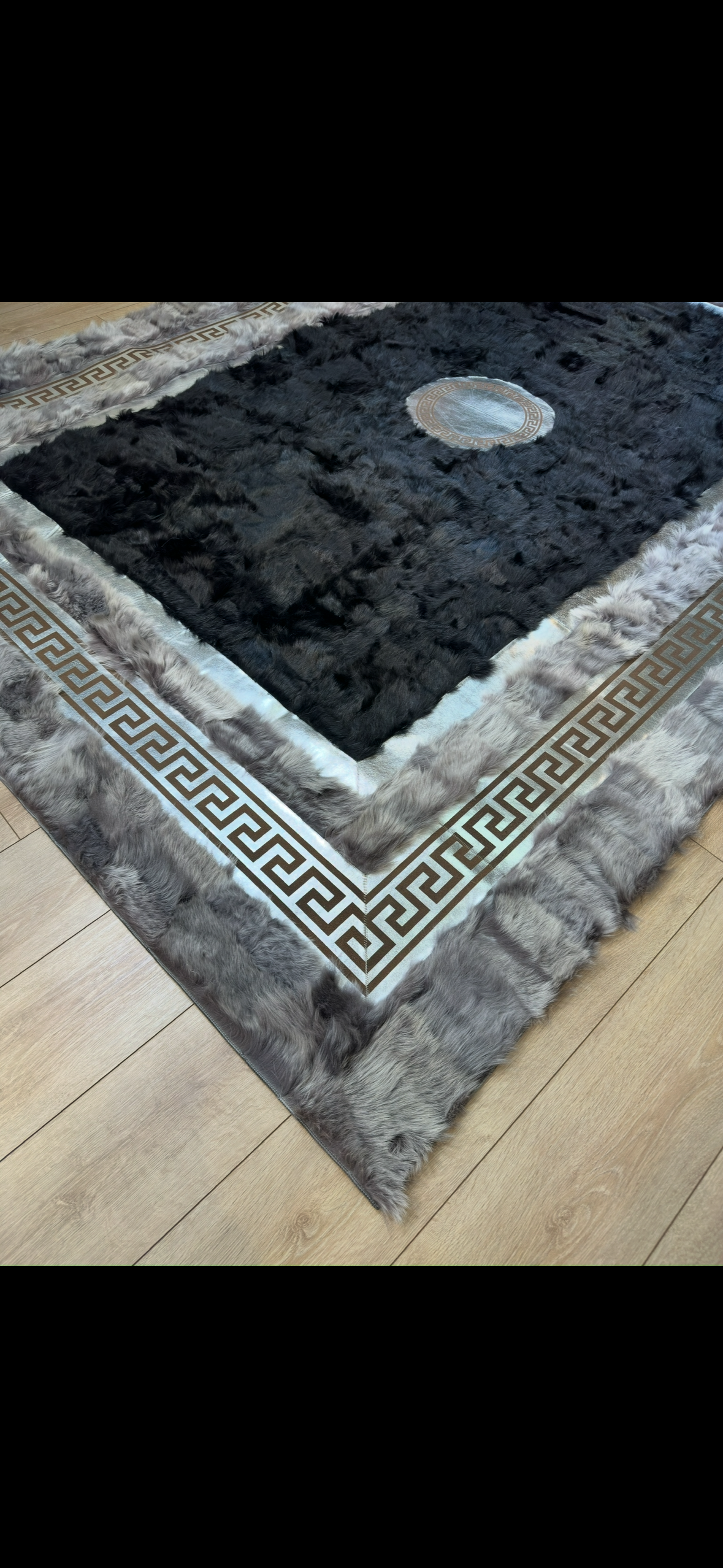 100% Genuine Cowhide Area Rug, Brown White Cowhide Patchwork Rug, Modern Rug for Bedroom Room