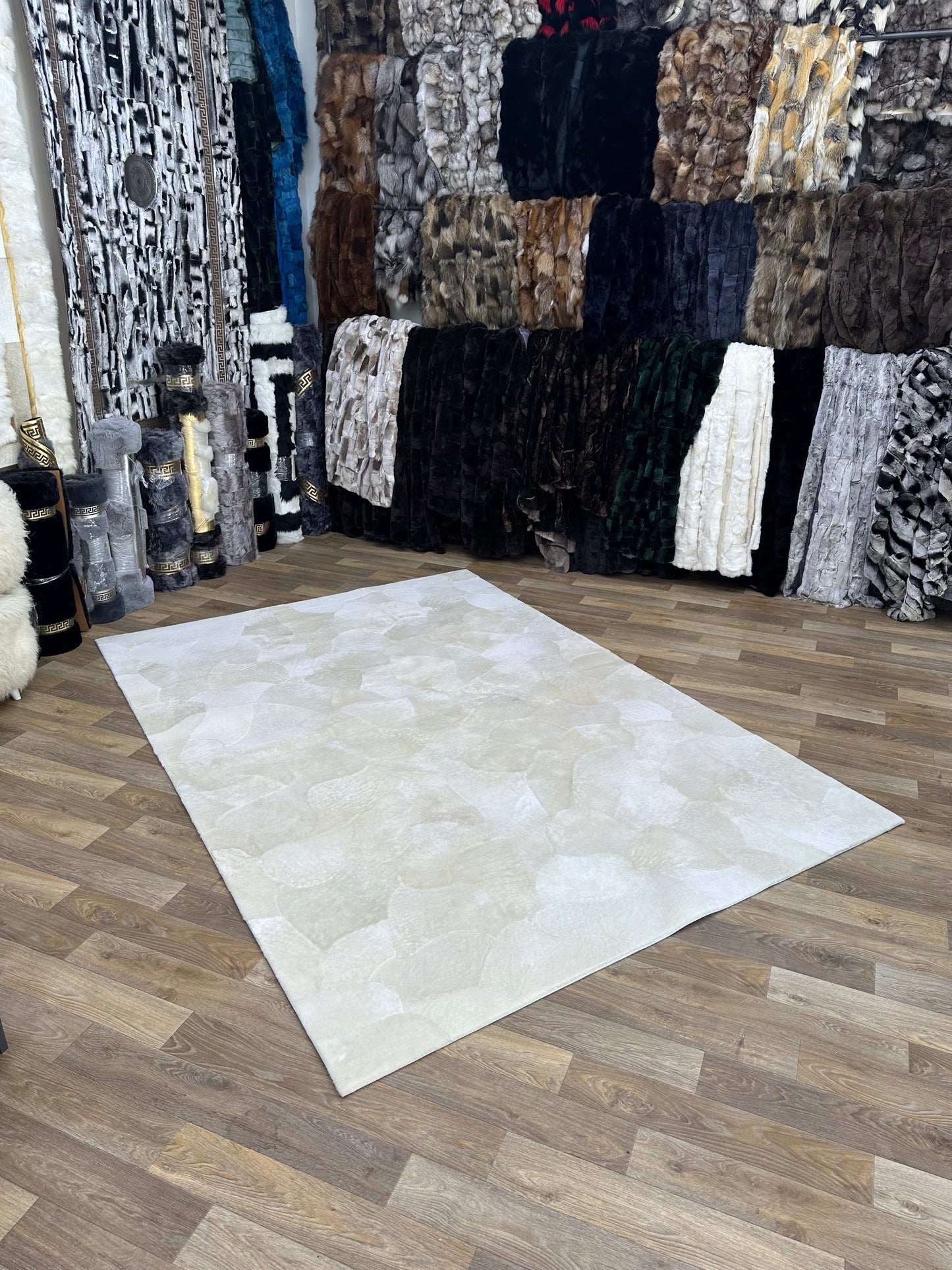 Handmade Natural Bej Lambakin FurRug, 100% Handmade Shaggy Sheepskin Carpet