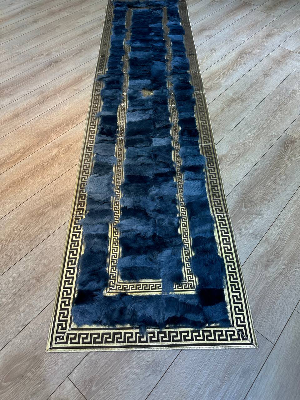 Genuine Handmade Blue Home Decor Runner Rug , Customize Non Slip Rug