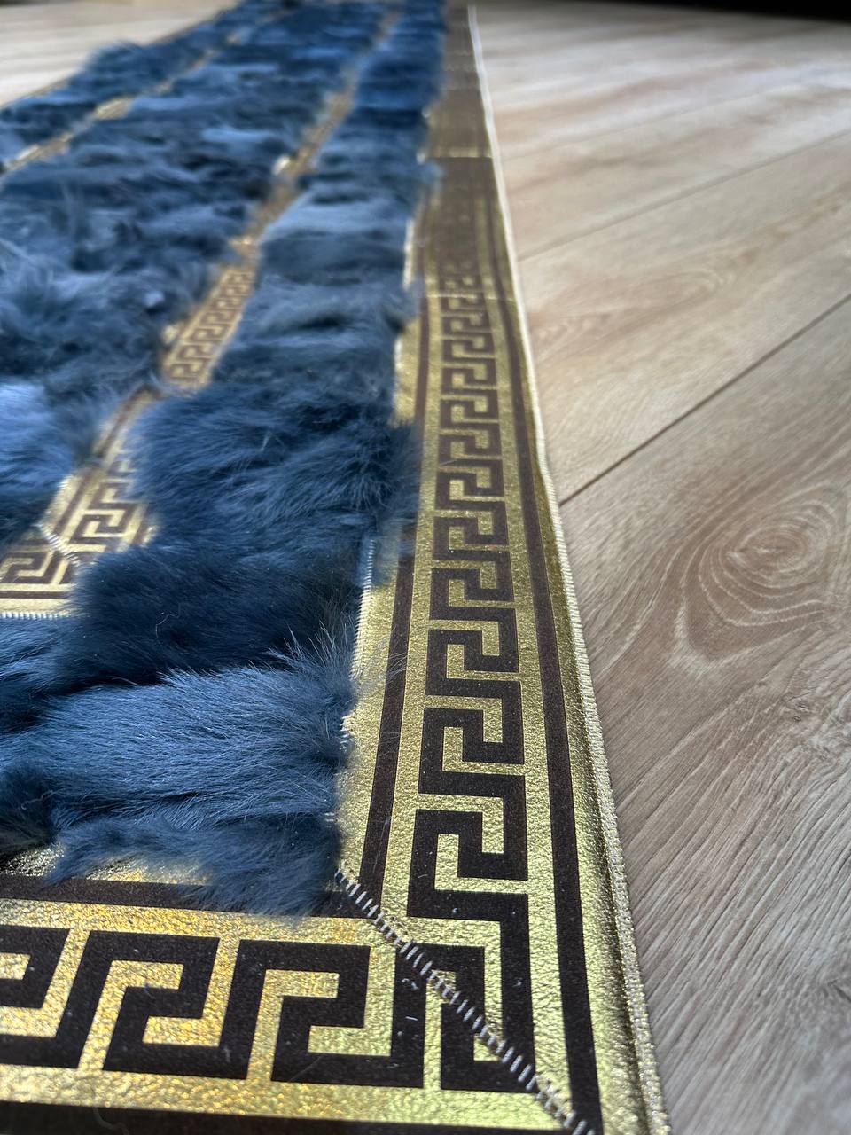 Genuine Handmade Blue Home Decor Runner Rug , Customize Non Slip Rug
