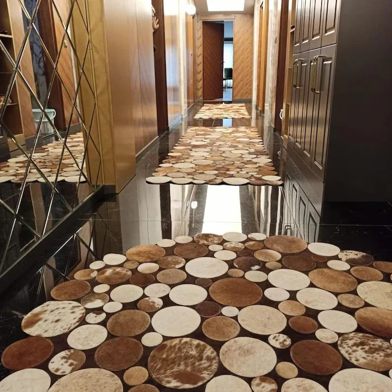 Handmade 100% Natural Cowhide Patchwork 4x4 Rug, Brown Modern Carpet