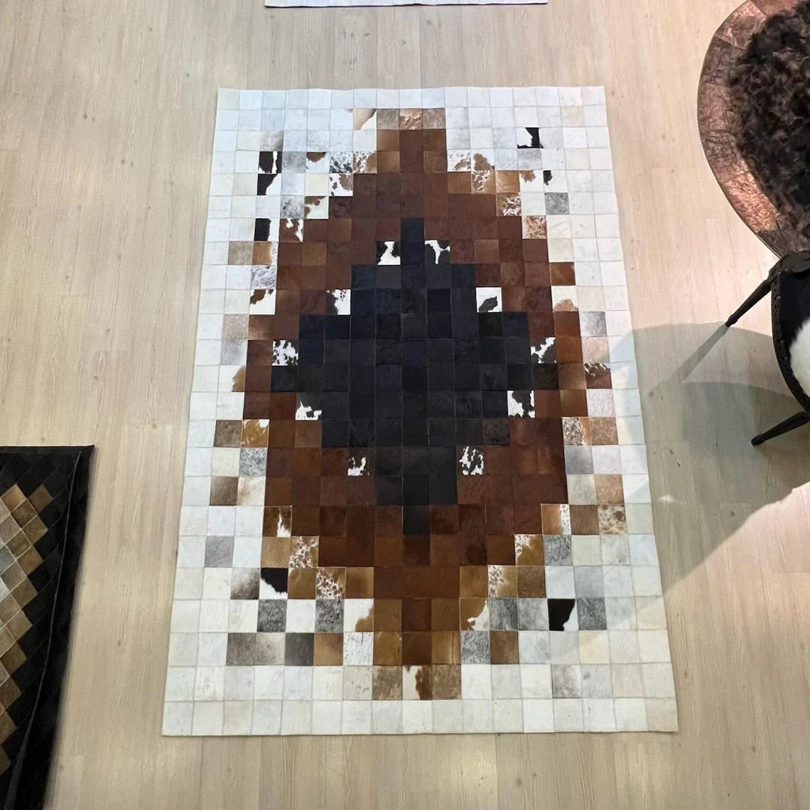 Handmade Luxury Multicolor Natural Cowhide Elegant Living Room Carpet