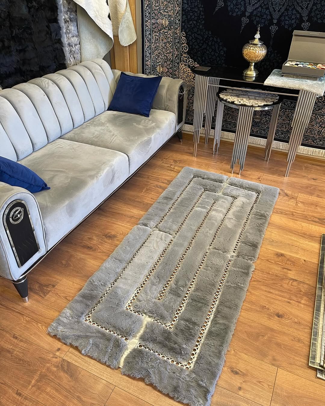 Hanmade Gray and Gold Soft Plush Faux Fur Rug, Modern Home Decor Rug
