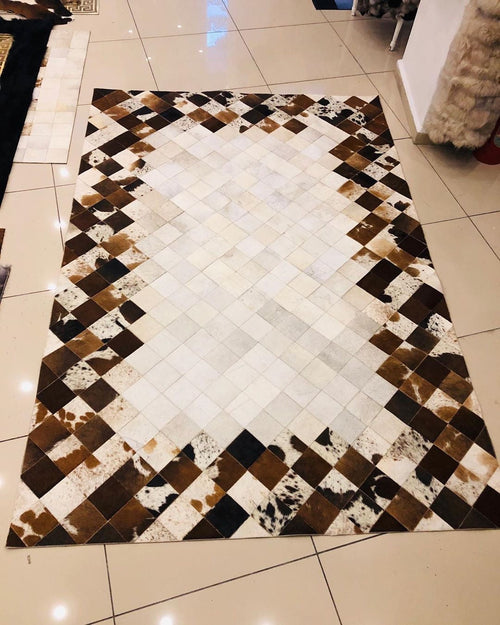 Brown Mixed Color Cowhide Area Rug, Handmade Natural Cowhide Patchwork Rug, Modern Designed Rug for Your Home