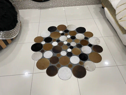 Modern Designed Cowhide Round Rug, Natural Handmade Cowhide Round Rug for Home Decoration