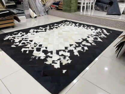 Natural Handmade Black and White Cowhide Area Rug for Living Room