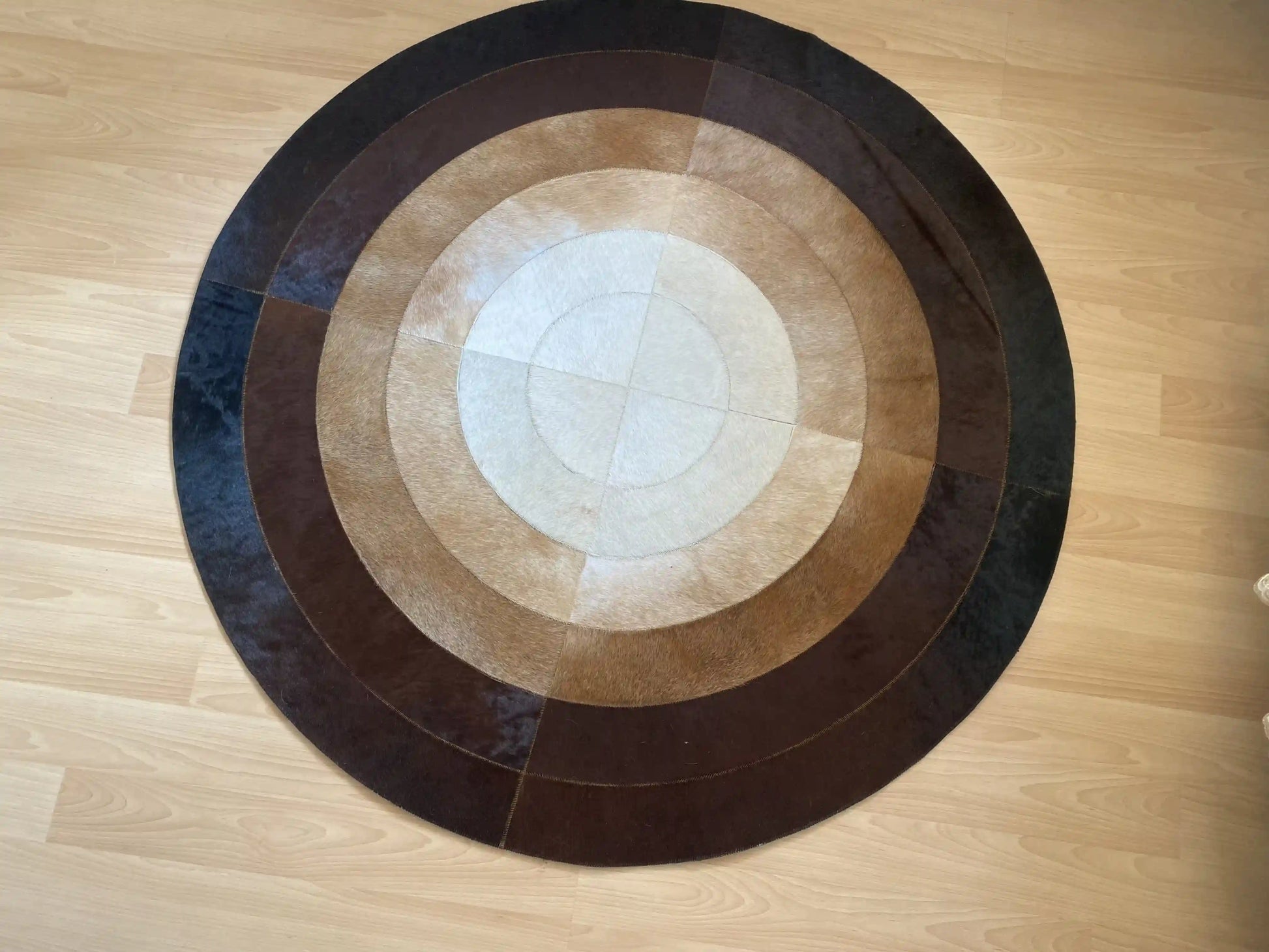 Brown and Cream Round Cowhide Rug, Round Rug for Kitchen, Natural Handmade Cow Skin Carpet, Housewarming Gift
