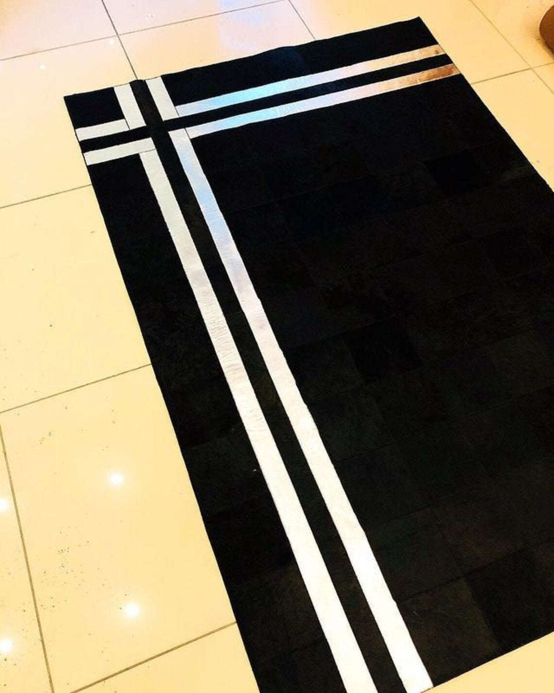 Luxury 100% Natural Black White Cowhide Living Room Scandinavian Rug