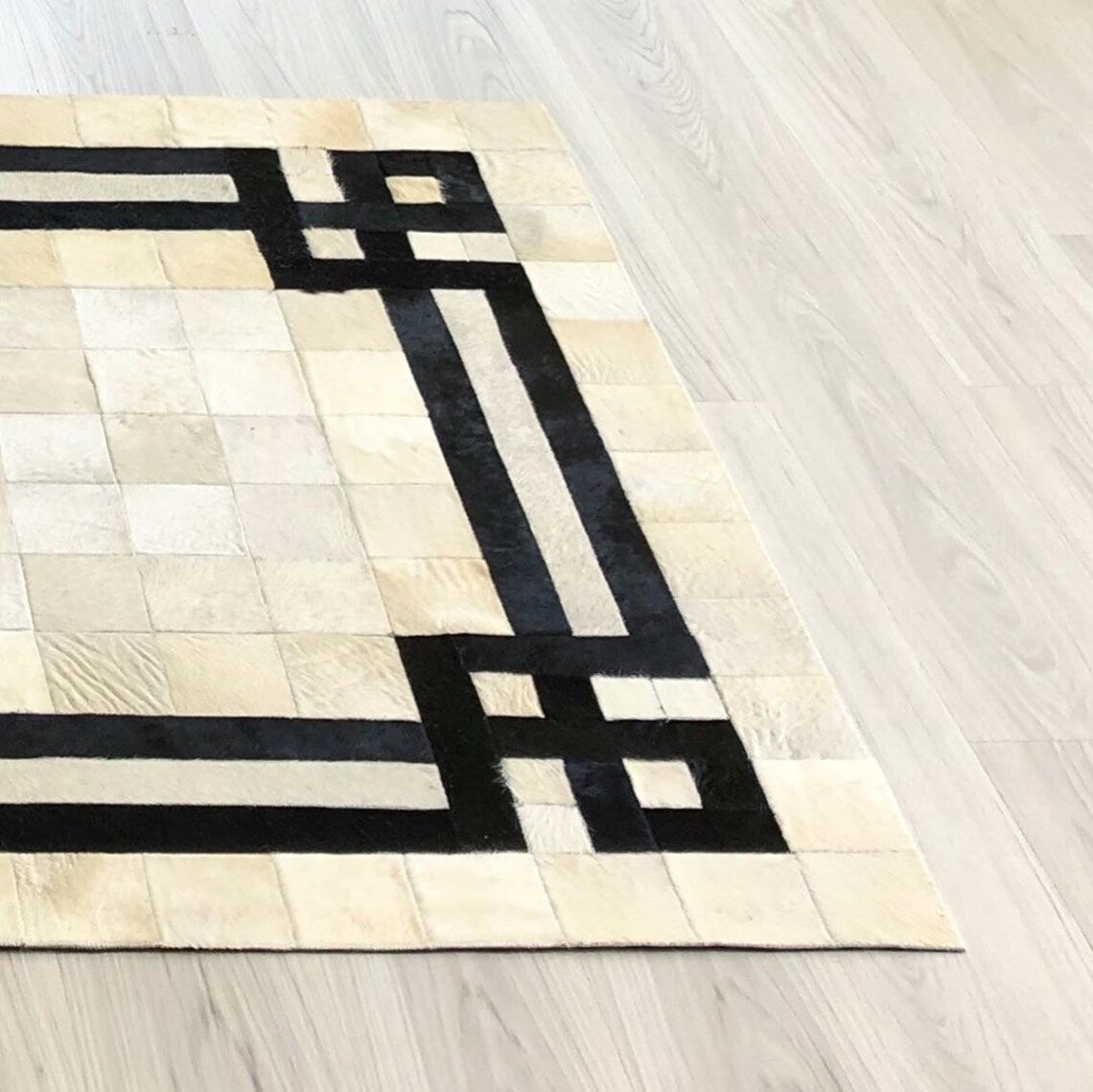 Luxury Modern Beige Black Real Cowhide Rug , Handmade Living Room Rug