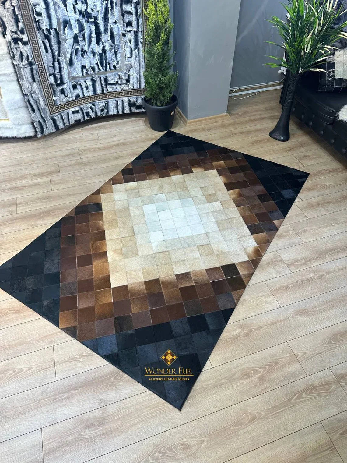 Luxury Patchwork Tricolor Genuine Cowhide Area Rug , Handmade 5x7 Rug