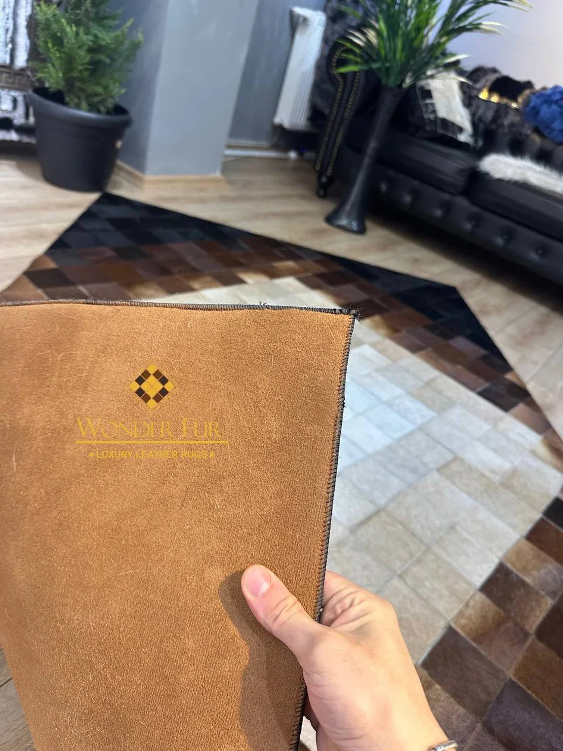 Luxury Patchwork Tricolor Genuine Cowhide Area Rug , Handmade 5x7 Rug