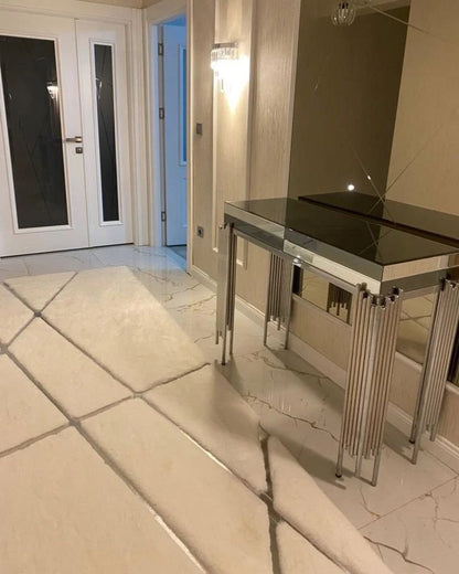 Luxury Soft White And Silver Faux Fur Corridor Rug , Plush Fluffy Rug