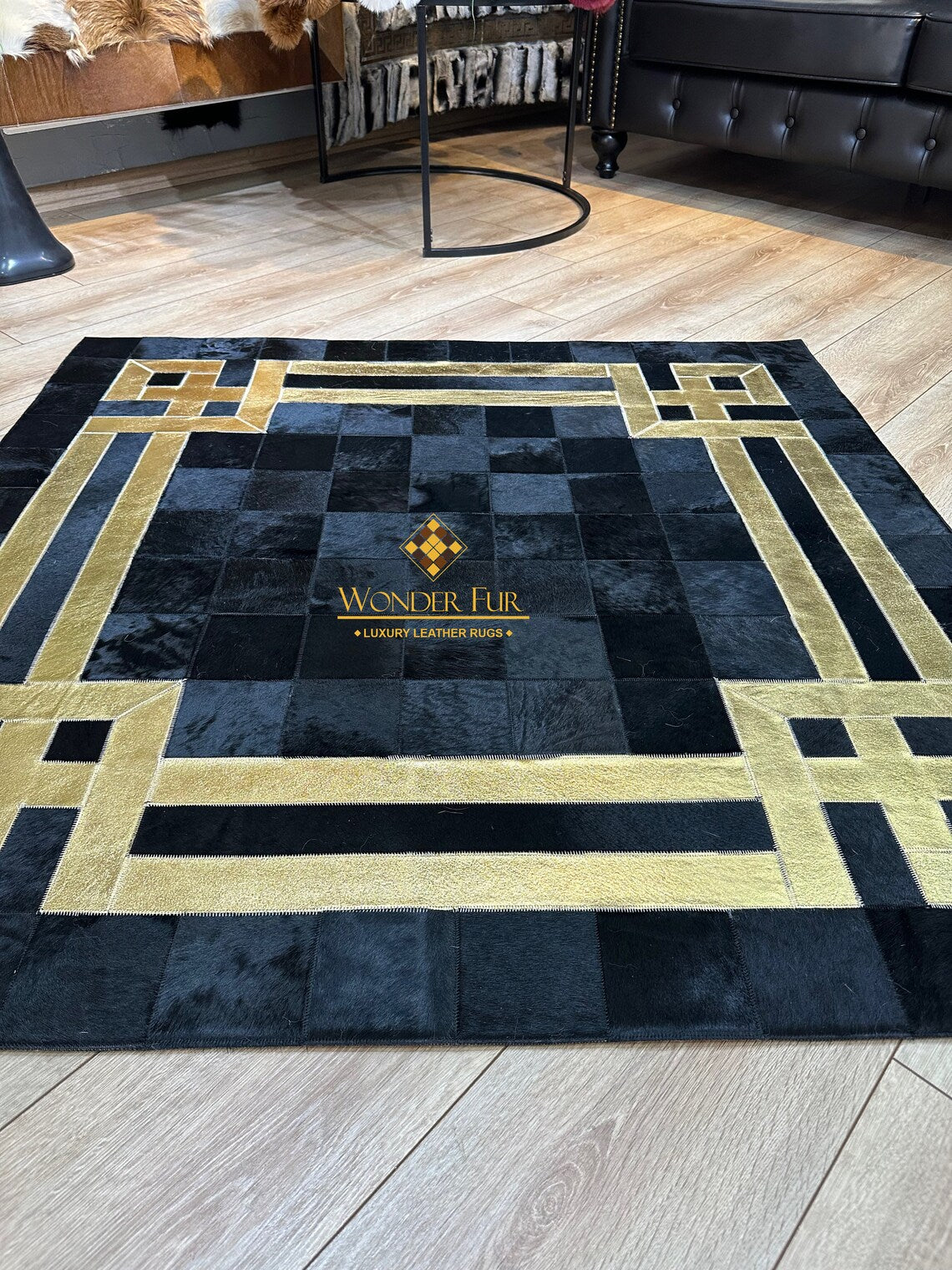 Modern Decorative Original Cowhide Area Rug , Luxury Handmade Leather