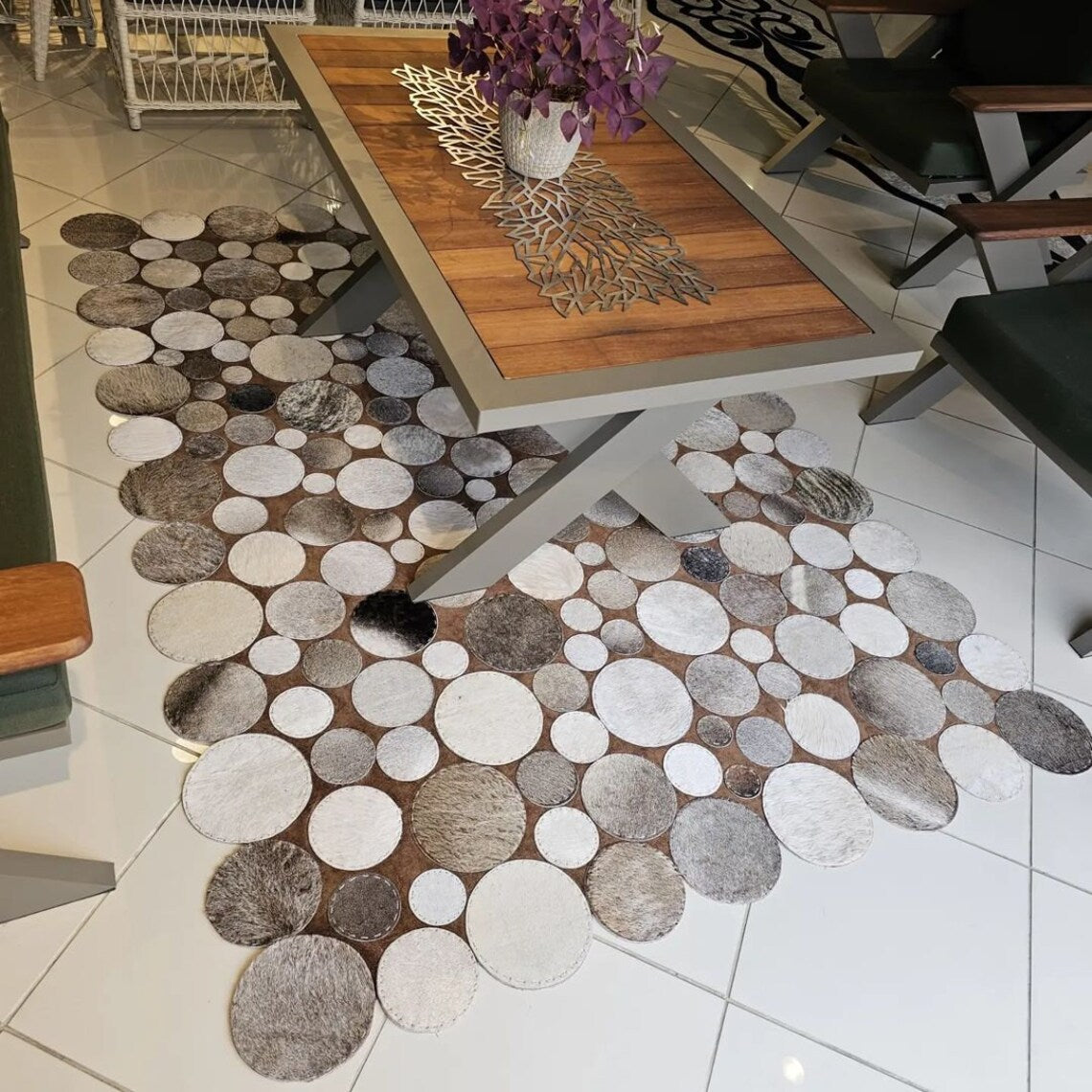 Modern Handmade Multicolor Cowhide Area Rug , Decorative Non Slip Rug