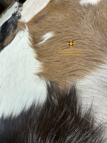 Modern Handmade Multicolor Goatskin Soft Rug , Luxury Fluffy Area Rug