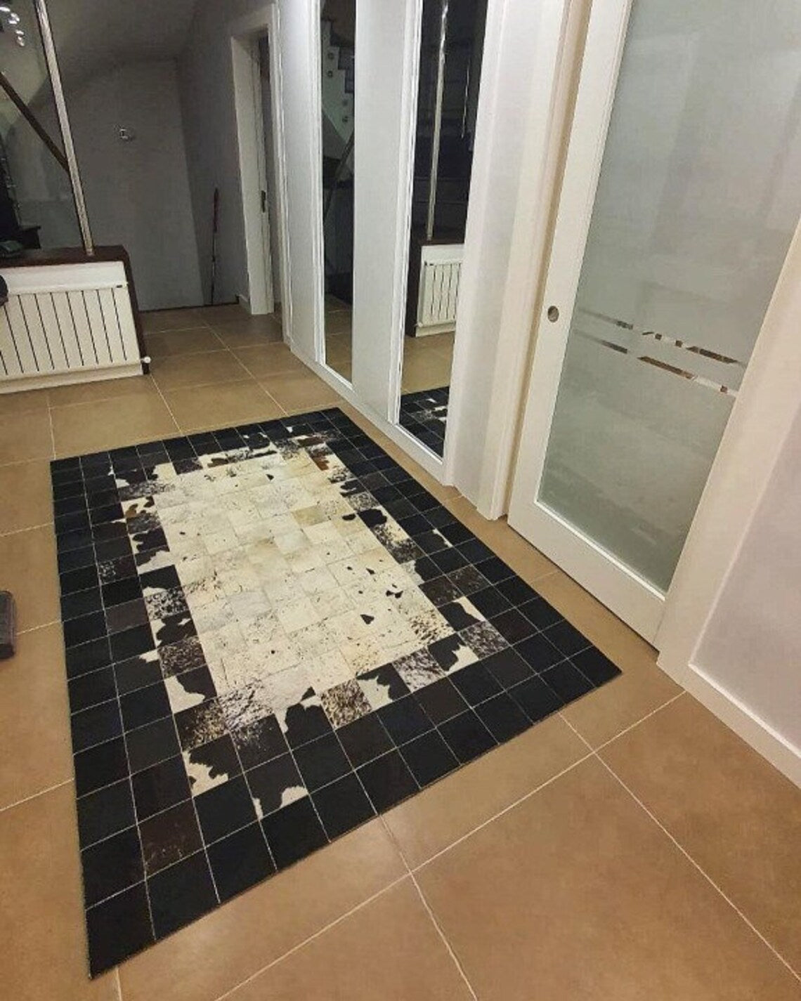 Modern Home Decor Black And Beige Real Cowhide Corridor Handmade Rug