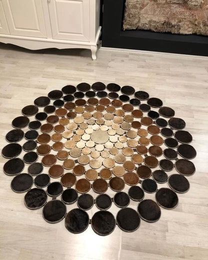 Modern Natural Cowhide Black Brown Office Rug , Handmade Patchwork Rug