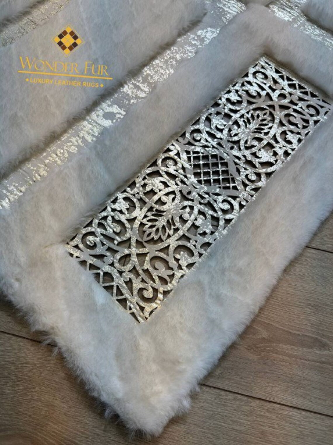 Modern Soft Elegant White Faux Fur Bedroom Rug , Handmade Luxury Rug