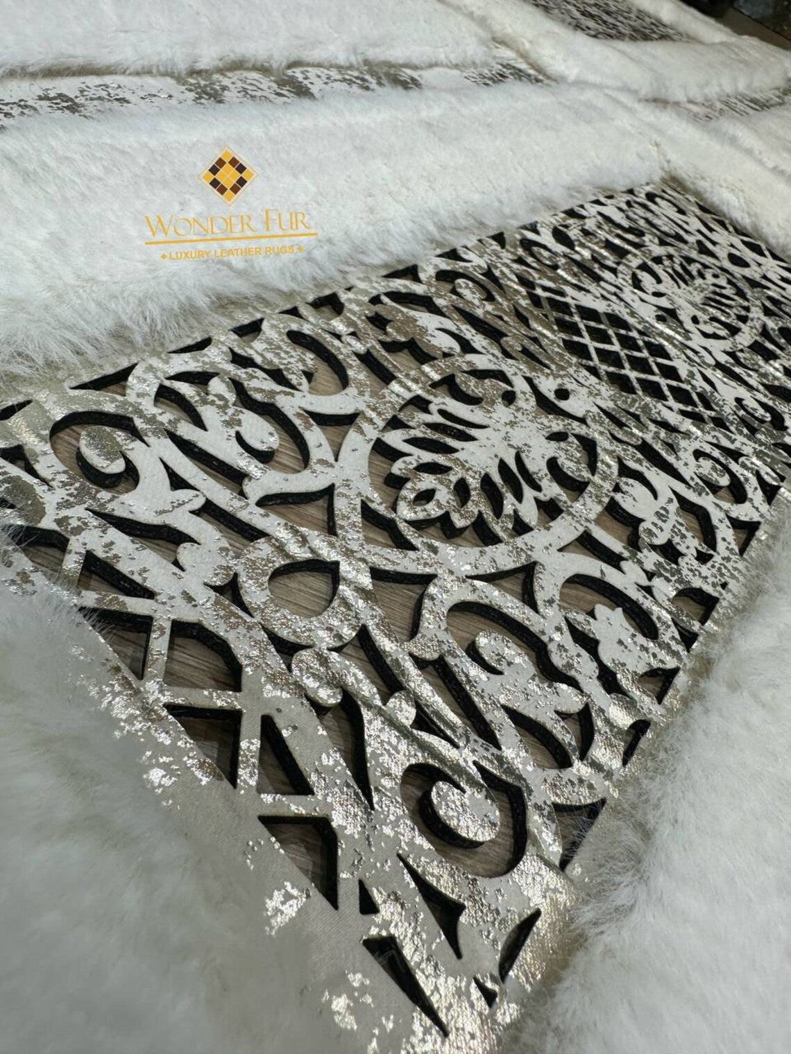 Modern Soft Elegant White Faux Fur Bedroom Rug , Handmade Luxury Rug