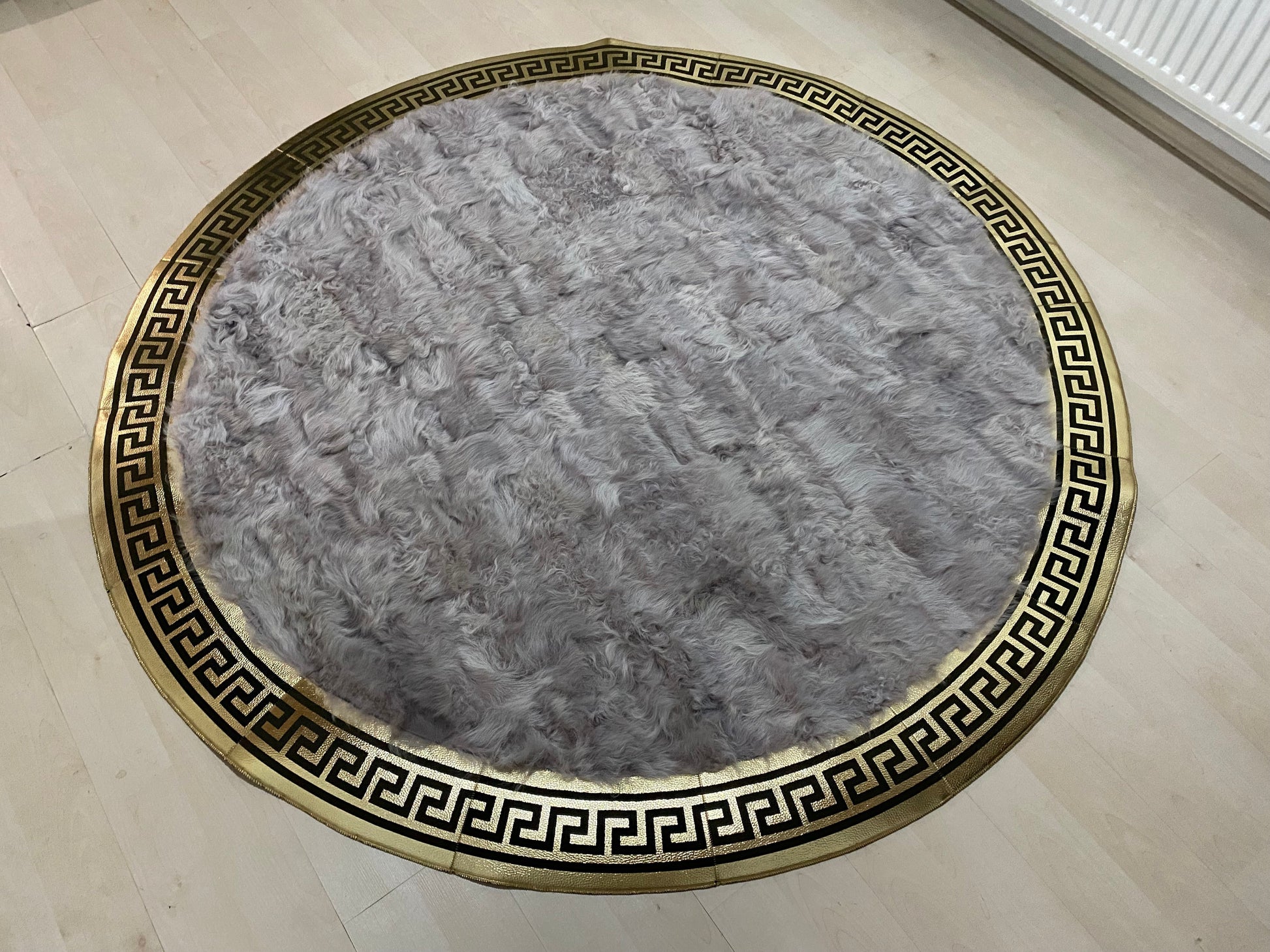 Decorative Handmade Gray And Gold Genuine Sheepskin Office Soft Carpet