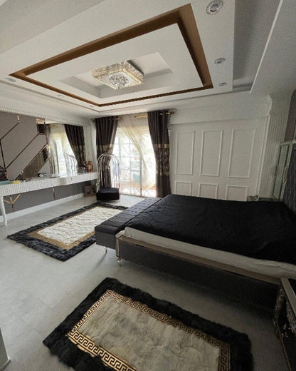 Natural Handmade White Gray And Gold Sheepskin 6x8 Soft Bedroom Carpet