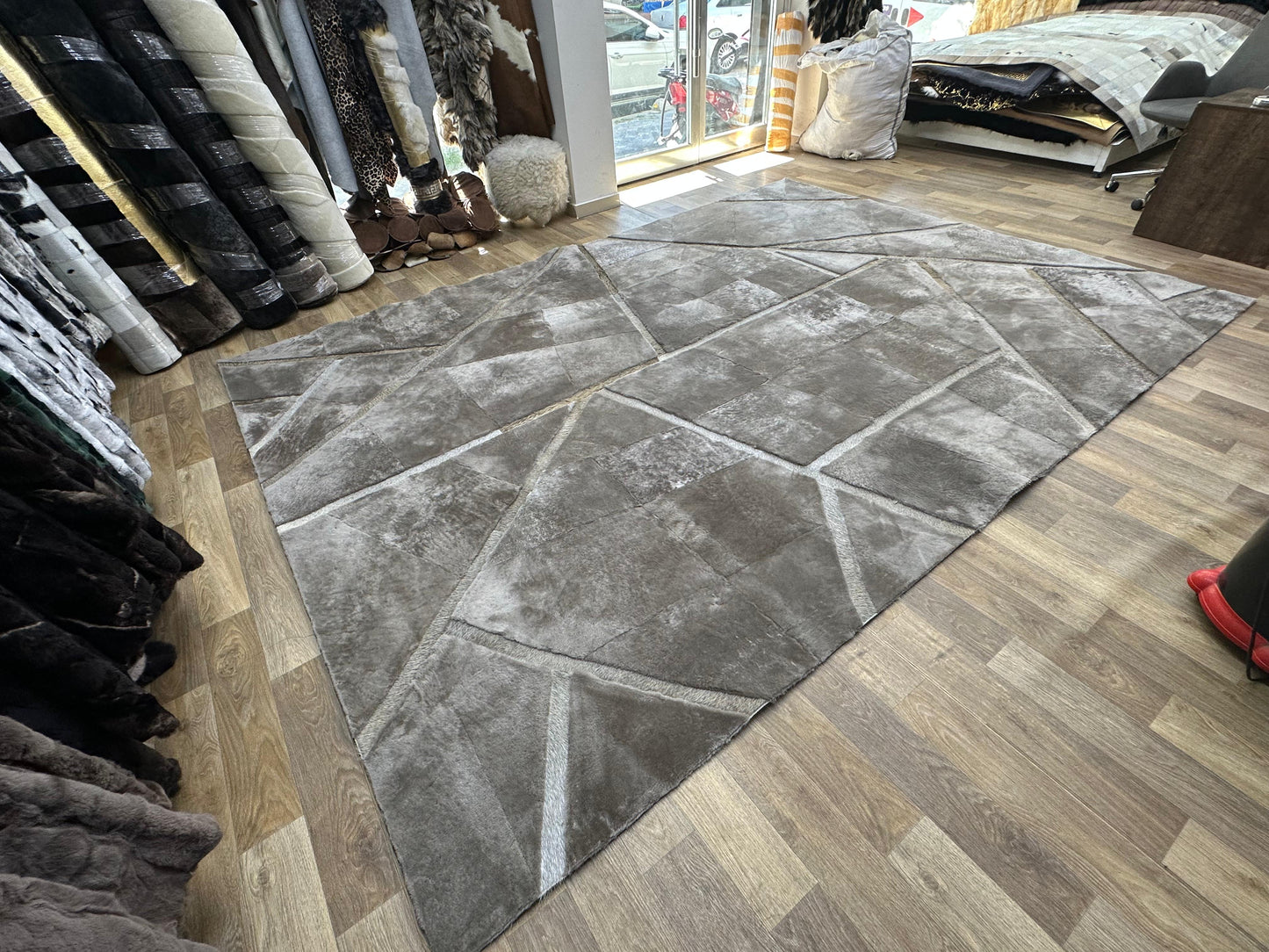 Premium Natural Beige Genuine Lambskin Area Rug  Custom Sheepskin Floor Rug