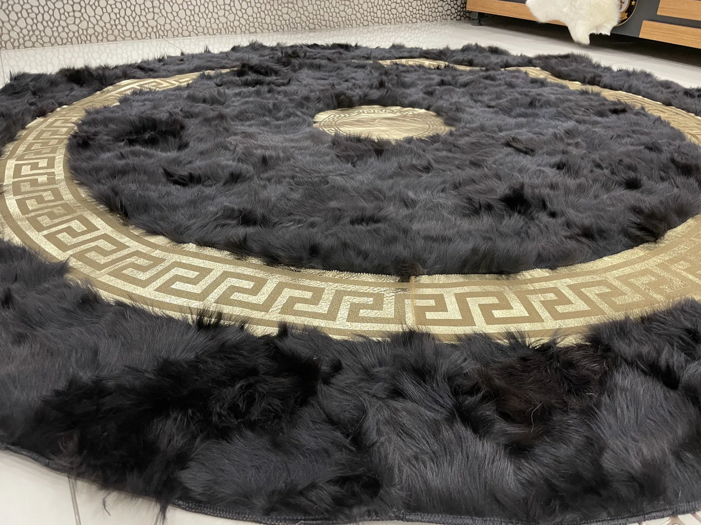 Handmade Patchwork Black And Gold Natural Sheepskin Non Slip Round Rug