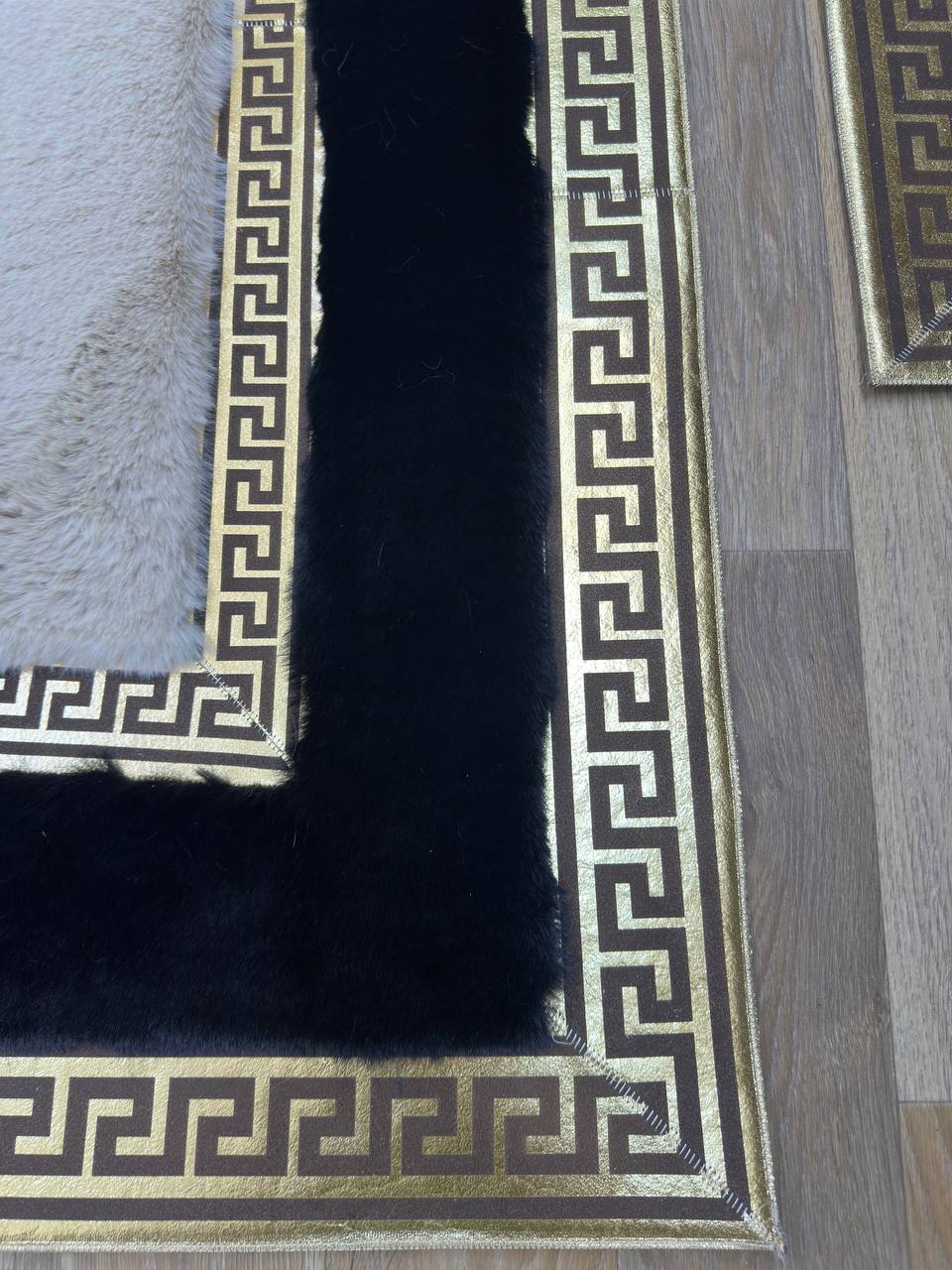 Handcrafted  Beige White  Runner Rug with Plush Faux Fur – Modern & Cozy Touch