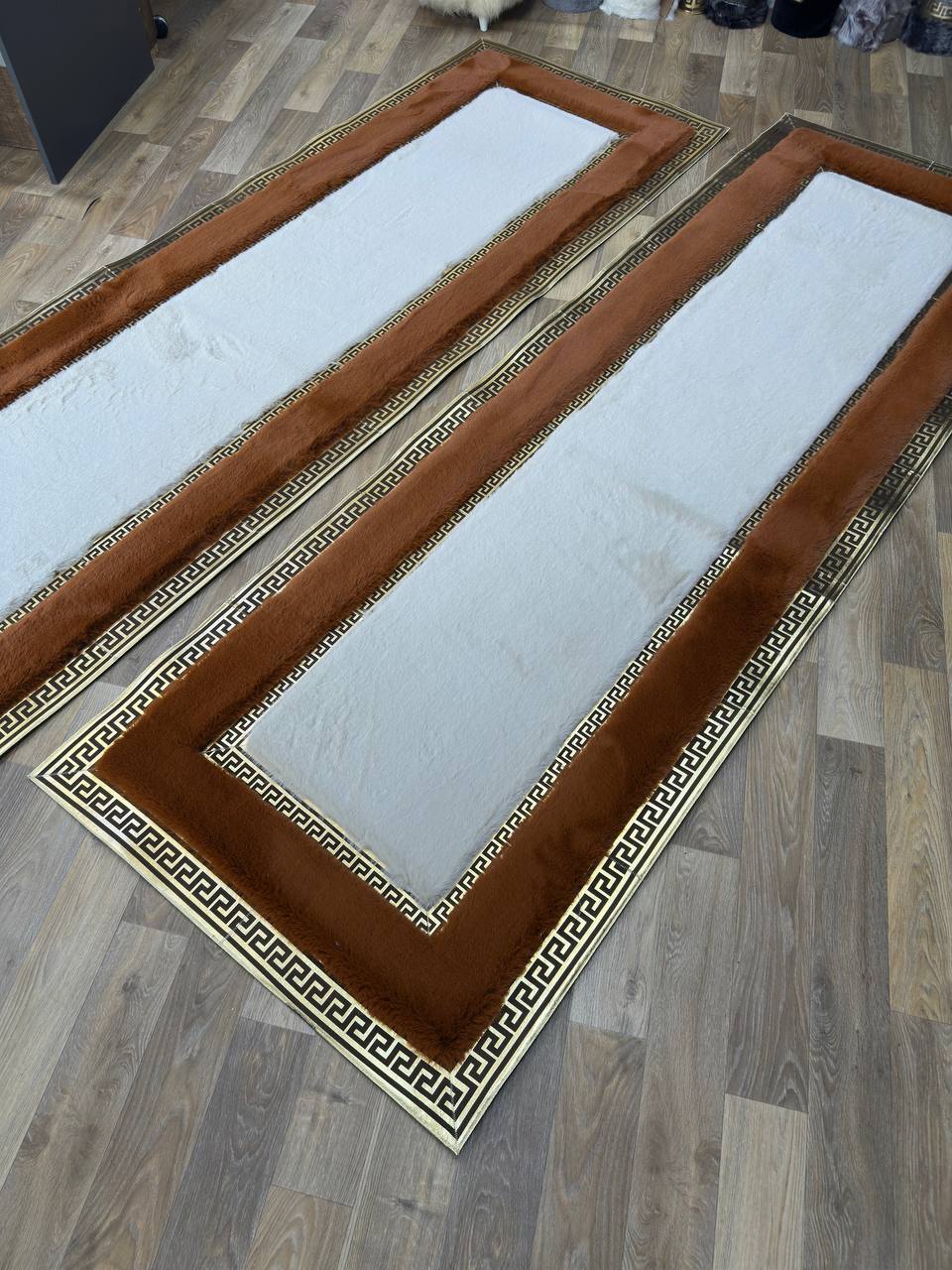 Luxury Handmade Runner Faux Fur Plush Rug – Soft & Stylish Design