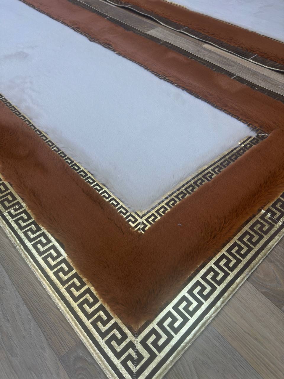 Luxury Handmade Runner Faux Fur Plush Rug – Soft & Stylish Design