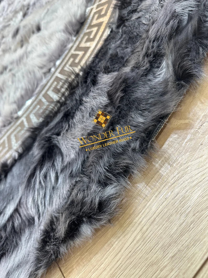 Gray Natural Sheepskin Handmade Round Rug for Entrance, Ultra Soft Non Slip Rug