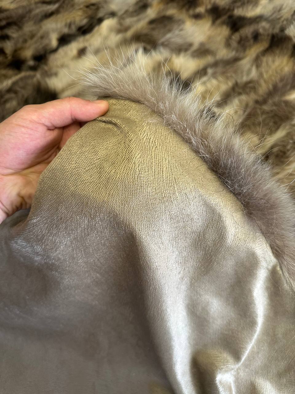 Handmade Natural Raccoon Fur Bedspread, 100% Handmade Shaggy Throw Blanket